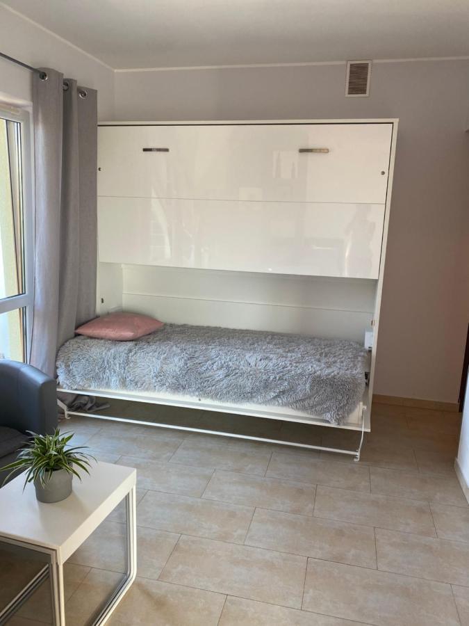 ミエンジズドロイェApartament Bellaアパートメント エクステリア 写真