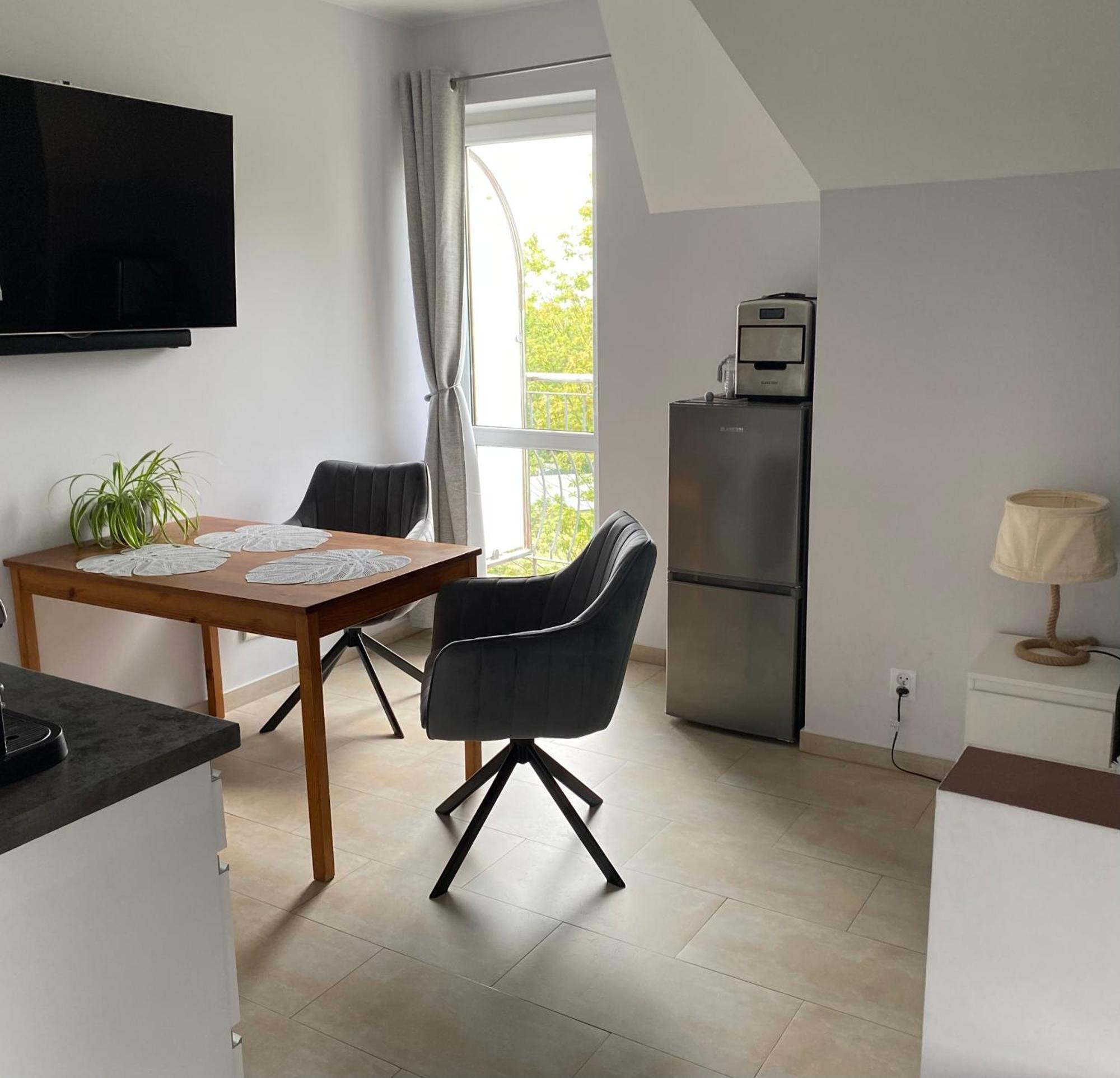 ミエンジズドロイェApartament Bellaアパートメント エクステリア 写真